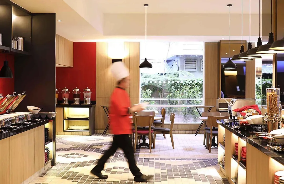 Ibis Melaka-1